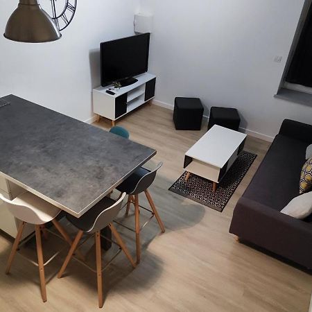Le Duplex Lägenhet Meximieux Exteriör bild