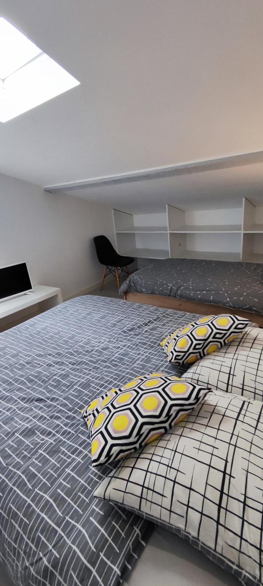 Le Duplex Lägenhet Meximieux Exteriör bild