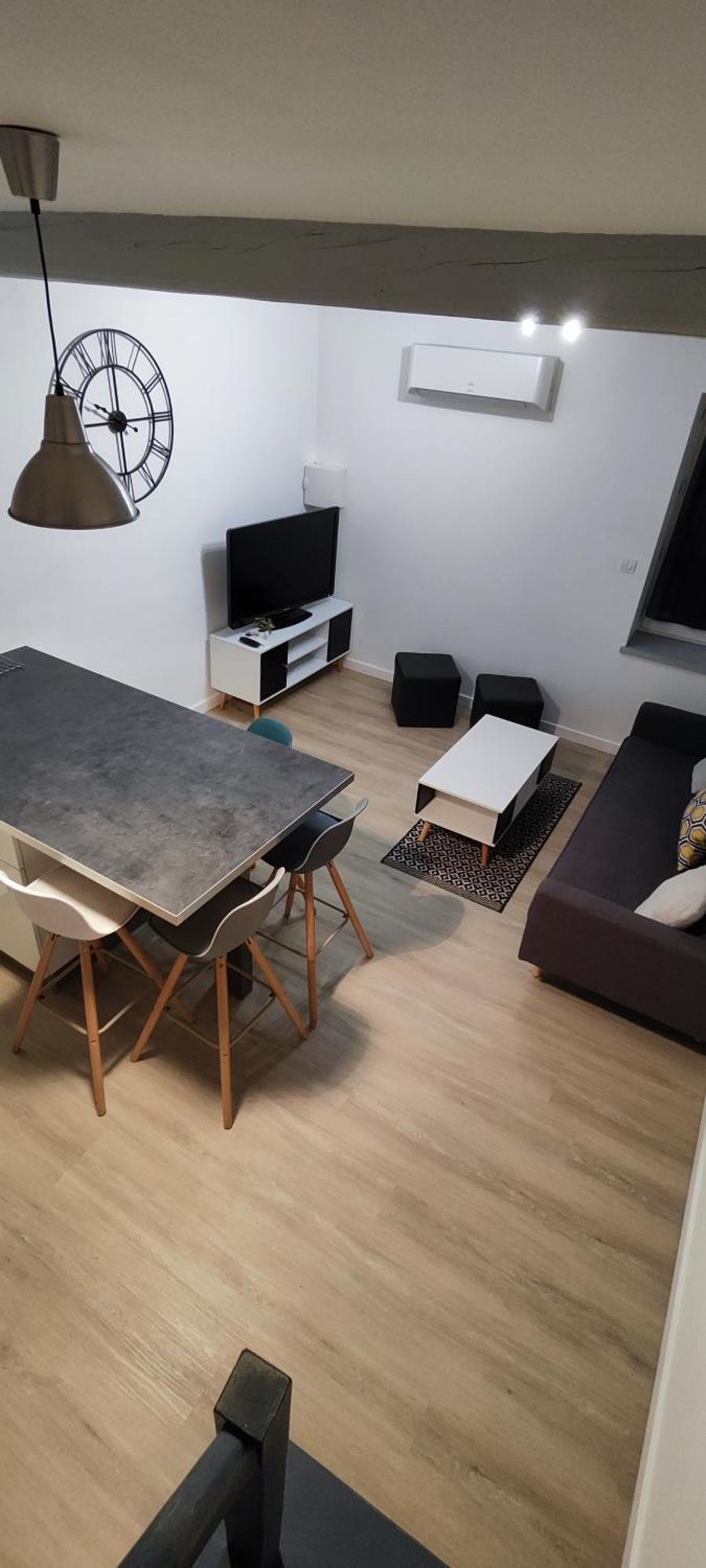 Le Duplex Lägenhet Meximieux Exteriör bild